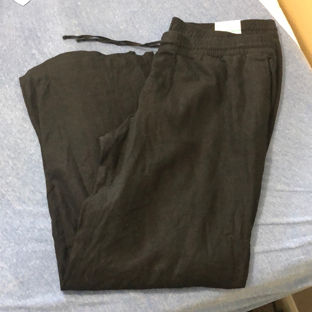 Old navy black linen pants ⁉️⁉️